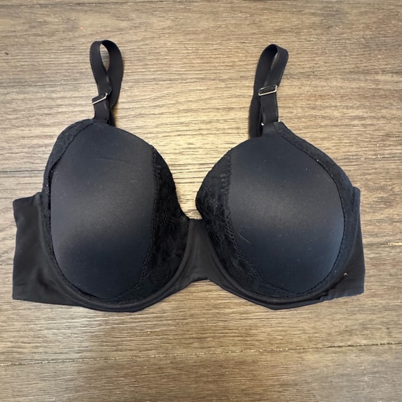 Soma 38DDD EMBRACEABLE perfect coverage black lace bra - Picture 1 of 2